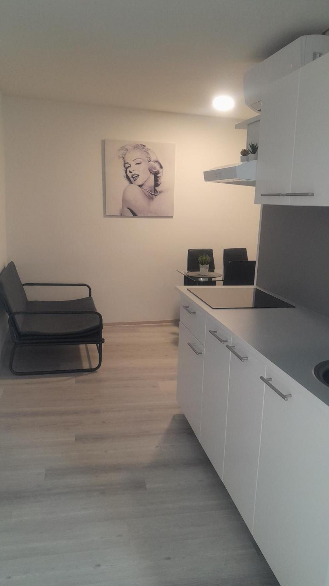 Apartmaja Eva&pia Apartment *